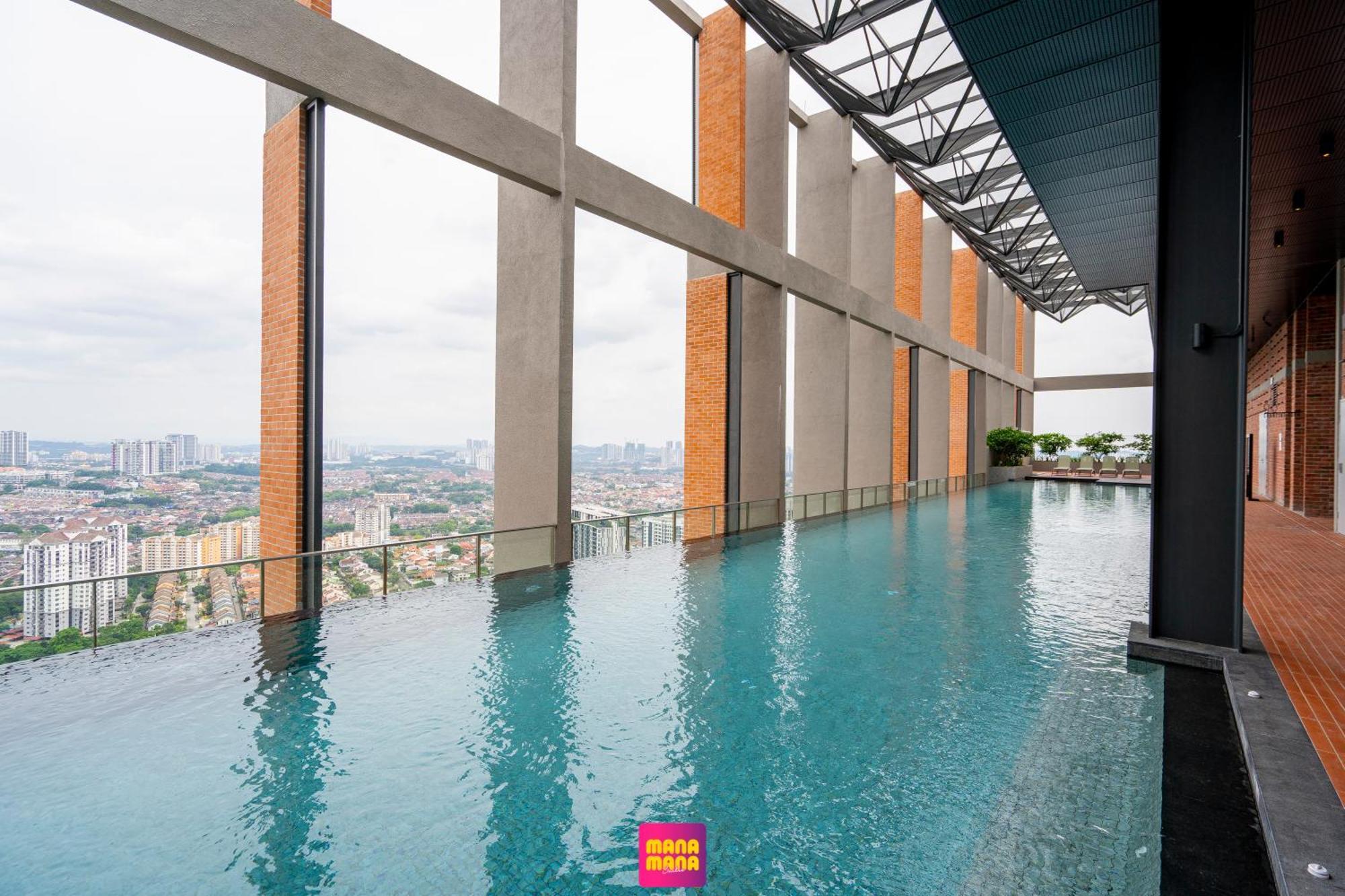Millerz Square Suite By Mana-Mana Kuala Lumpur Exterior photo
