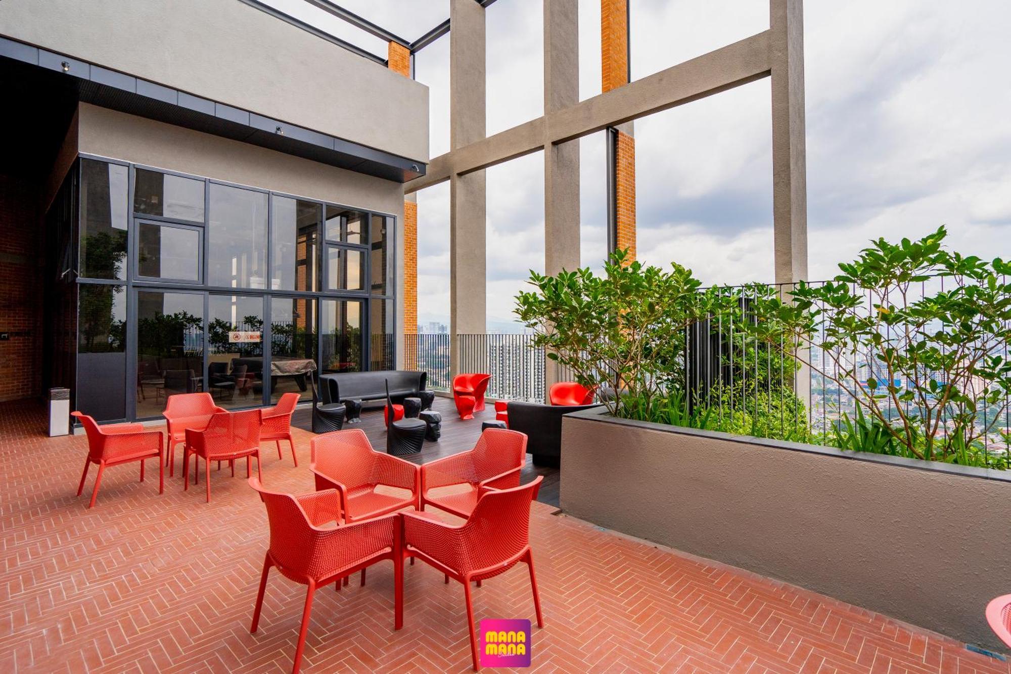 Millerz Square Suite By Mana-Mana Kuala Lumpur Exterior photo