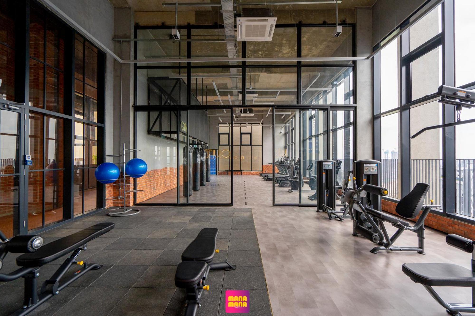 Millerz Square Suite By Mana-Mana Kuala Lumpur Exterior photo